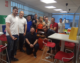 Peronas en el equipo 3 personas en el equipo 02