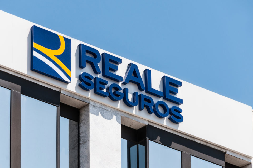 Reale sehuros potencia su infraestructura de datos con la Inteligencia Artificial de Azure y de la mano de  ENCAMINA